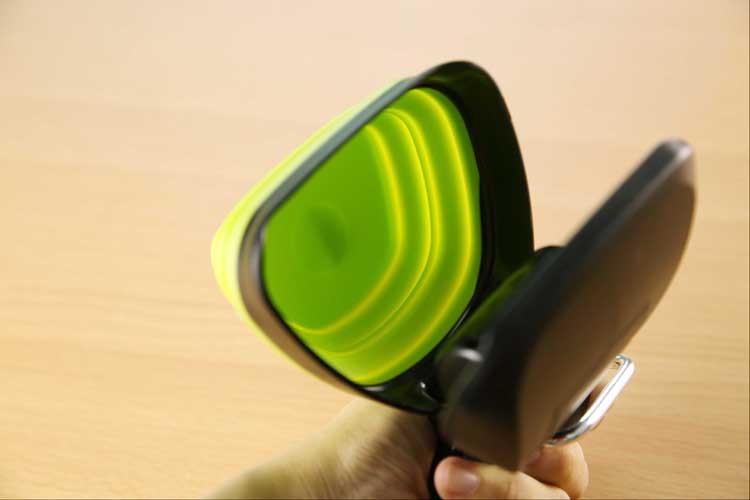 Dog Pet Travel Foldable Pooper Scooper